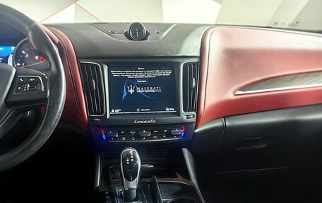 Maserati Levante I, 2017 год, 4 085 000 рублей, 11 фотография