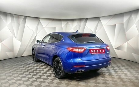 Maserati Levante I, 2017 год, 4 085 000 рублей, 4 фотография