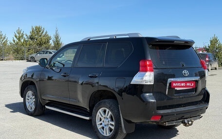Toyota Land Cruiser Prado 150 рестайлинг 2, 2013 год, 2 890 000 рублей, 6 фотография