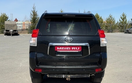 Toyota Land Cruiser Prado 150 рестайлинг 2, 2013 год, 2 890 000 рублей, 8 фотография