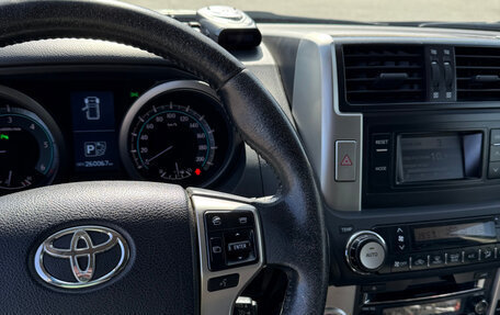 Toyota Land Cruiser Prado 150 рестайлинг 2, 2013 год, 2 890 000 рублей, 19 фотография