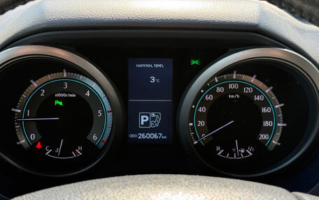 Toyota Land Cruiser Prado 150 рестайлинг 2, 2013 год, 2 890 000 рублей, 18 фотография
