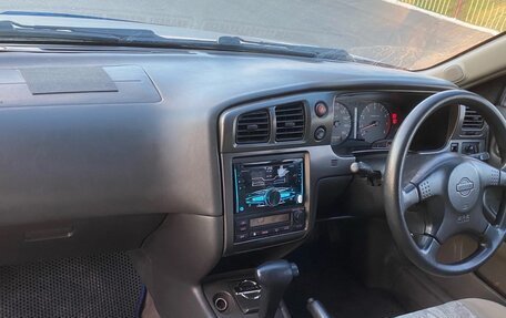 Nissan Avenir II, 1999 год, 360 000 рублей, 8 фотография