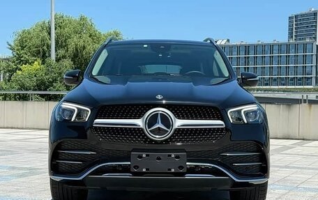 Mercedes-Benz GLE, 2022 год, 5 240 006 рублей, 2 фотография