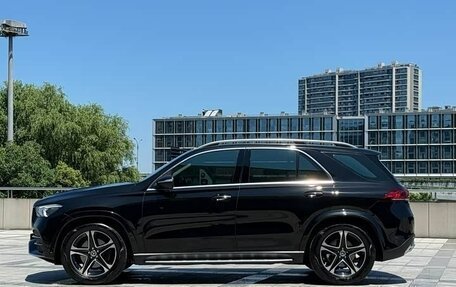 Mercedes-Benz GLE, 2022 год, 5 240 006 рублей, 4 фотография