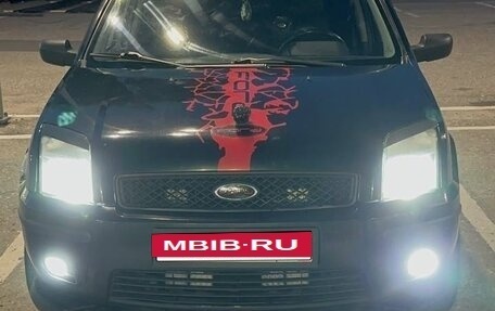 Ford Fusion I, 2005 год, 590 000 рублей, 2 фотография