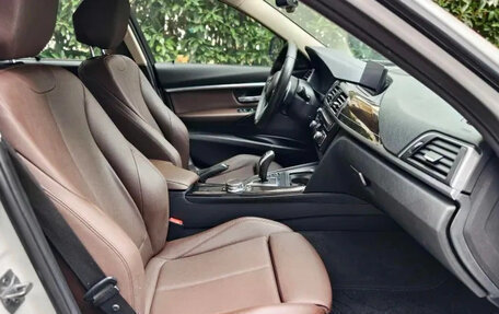BMW 3 серия, 2019 год, 2 800 096 рублей, 10 фотография