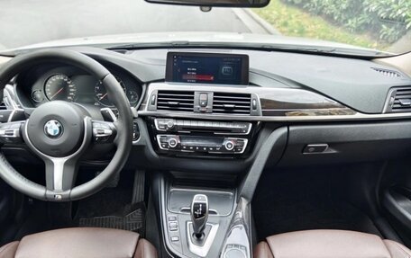 BMW 3 серия, 2019 год, 2 800 096 рублей, 7 фотография