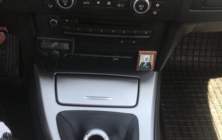 BMW 3 серия, 2008 год, 900 000 рублей, 2 фотография