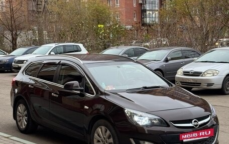 Opel Astra J, 2013 год, 1 100 000 рублей, 2 фотография