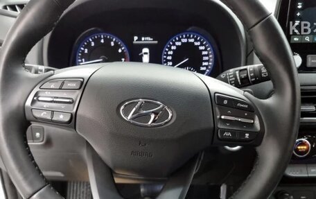 Hyundai Kona I, 2022 год, 1 600 888 рублей, 5 фотография