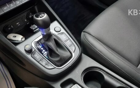 Hyundai Kona I, 2022 год, 1 600 888 рублей, 13 фотография