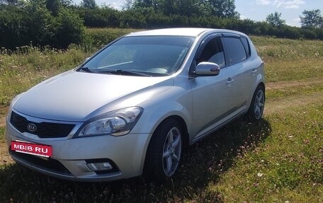 KIA cee'd I рестайлинг, 2010 год, 720 000 рублей, 5 фотография