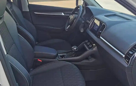 Skoda Karoq I, 2021 год, 1 700 000 рублей, 8 фотография
