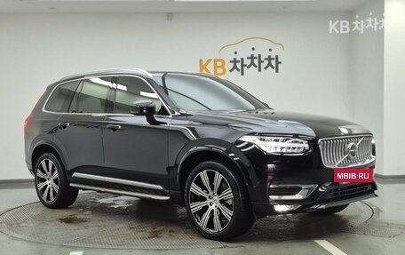 Volvo XC90 II рестайлинг, 2022 год, 5 320 000 рублей, 2 фотография