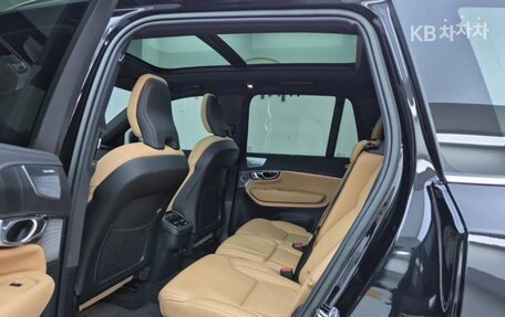 Volvo XC90 II рестайлинг, 2022 год, 5 320 000 рублей, 8 фотография