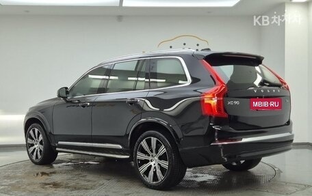 Volvo XC90 II рестайлинг, 2022 год, 5 320 000 рублей, 3 фотография