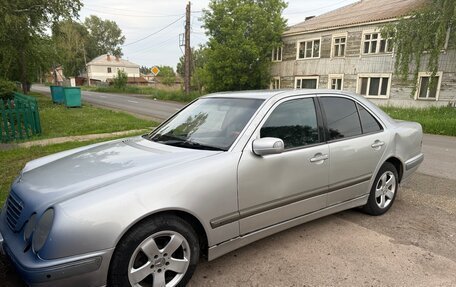 Mercedes-Benz E-Класс, 1999 год, 590 000 рублей, 4 фотография