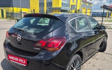 Opel Astra J, 2010 год, 790 000 рублей, 4 фотография