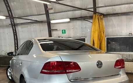 Volkswagen Passat B7, 2014 год, 900 000 рублей, 2 фотография