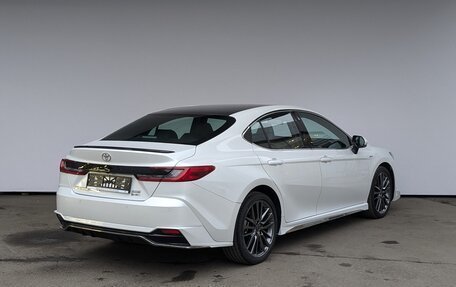 Toyota Camry, 2024 год, 5 405 000 рублей, 2 фотография