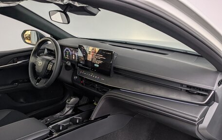 Toyota Camry, 2024 год, 5 405 000 рублей, 9 фотография