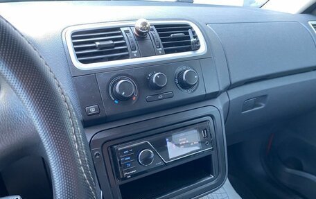Skoda Fabia II, 2009 год, 399 000 рублей, 9 фотография