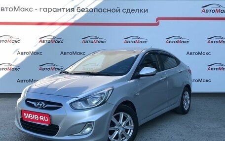 Hyundai Solaris II рестайлинг, 2011 год, 690 000 рублей, 1 фотография