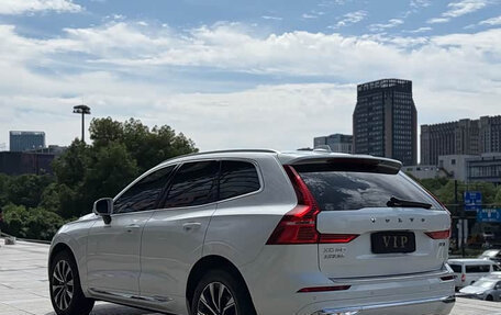 Volvo XC60 II, 2022 год, 3 100 000 рублей, 5 фотография
