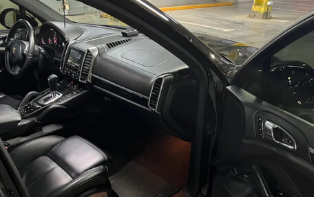 Porsche Cayenne III, 2013 год, 4 000 000 рублей, 14 фотография