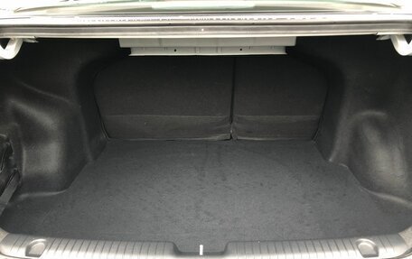 Hyundai Solaris II рестайлинг, 2011 год, 690 000 рублей, 22 фотография