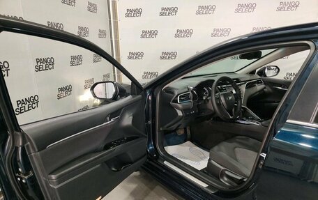 Toyota Camry, 2019 год, 2 379 900 рублей, 9 фотография