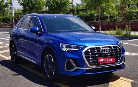 Audi Q3, 2022 год, 3 фотография