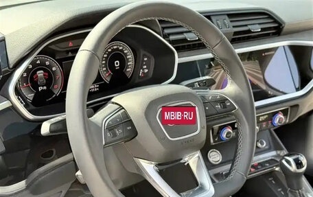 Audi Q3, 2022 год, 2 350 000 рублей, 9 фотография