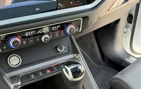 Audi Q3, 2022 год, 2 350 000 рублей, 15 фотография