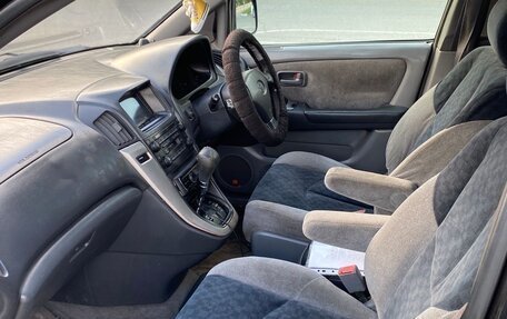Toyota Harrier, 2000 год, 380 000 рублей, 25 фотография
