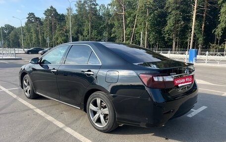 Toyota Camry, 2013 год, 2 050 000 рублей, 4 фотография