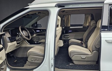 KIA Carnival, 2022 год, 3 850 777 рублей, 9 фотография