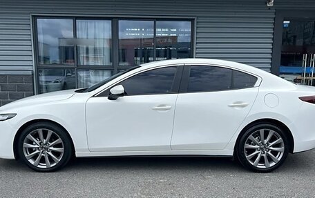 Mazda 3, 2020 год, 1 555 596 рублей, 8 фотография
