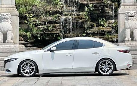 Mazda 3, 2021 год, 1 490 000 рублей, 3 фотография