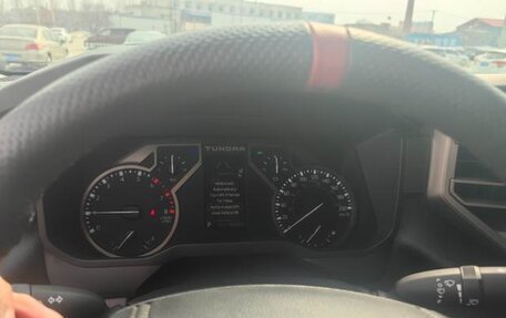 Toyota Tundra, 2023 год, 9 800 000 рублей, 13 фотография