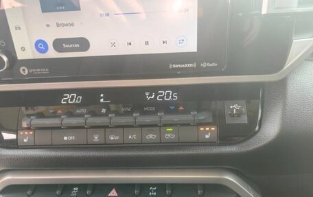 Toyota Tundra, 2023 год, 9 800 000 рублей, 14 фотография