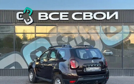 Renault Duster I рестайлинг, 2017 год, 979 000 рублей, 3 фотография