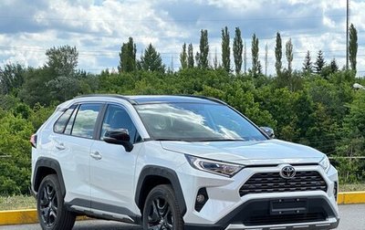 Toyota RAV4, 2022 год, 4 225 990 рублей, 1 фотография