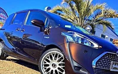 Toyota Sienta II, 2022 год, 1 200 000 рублей, 1 фотография
