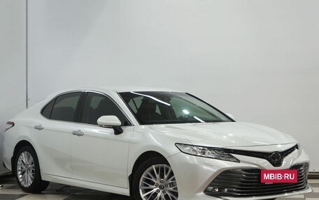 Toyota Camry, 2019 год, 2 899 990 рублей, 1 фотография