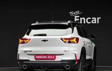 Chevrolet TrailBlazer, 2022 год, 1 866 999 рублей, 3 фотография