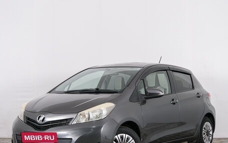 Toyota Vitz, 2011 год, 659 000 рублей, 2 фотография