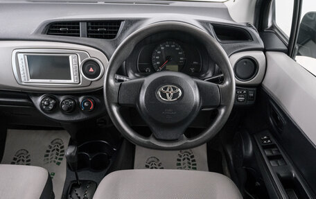 Toyota Vitz, 2011 год, 659 000 рублей, 12 фотография