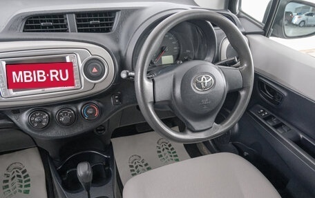 Toyota Vitz, 2011 год, 659 000 рублей, 8 фотография